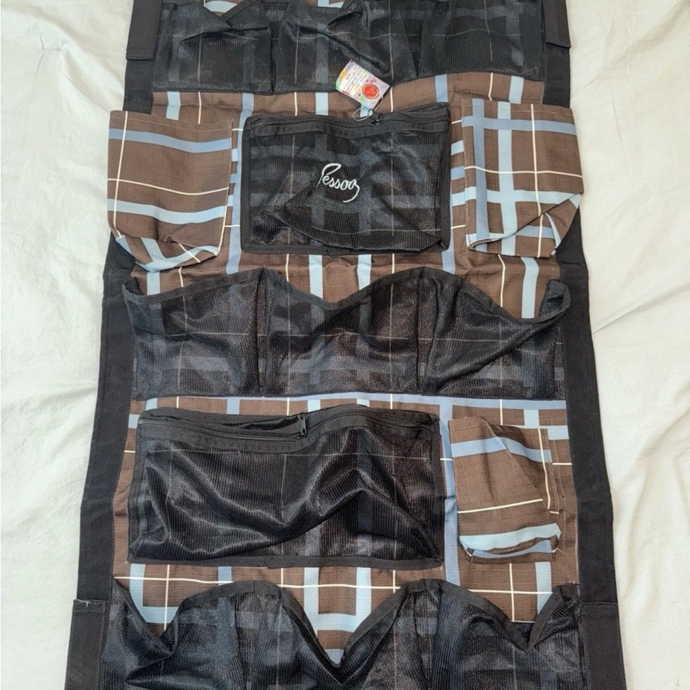 Brown and Black Pet Organizer
